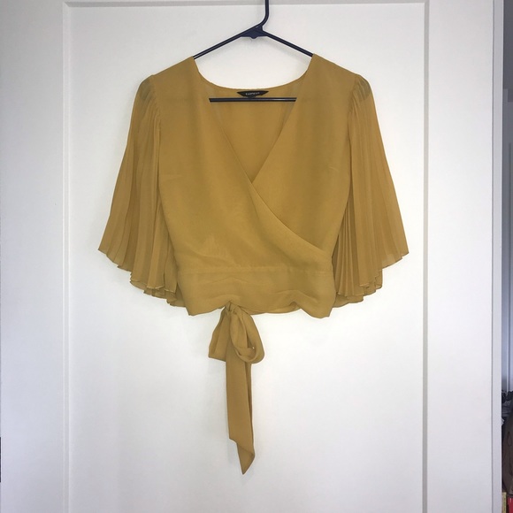 EXPRESS Chiffon Wrap Top - Picture 3 of 8